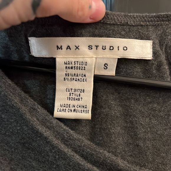 Max Studio Rayon Dress - Picture 4 of 5